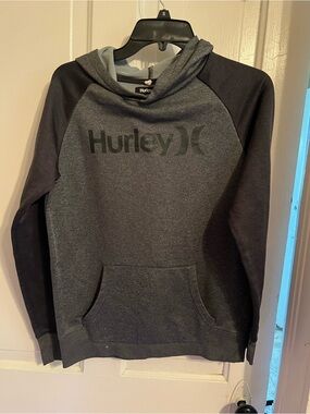Hurley Men's Dark Gray and Black Crewneck Pullover Hoodie